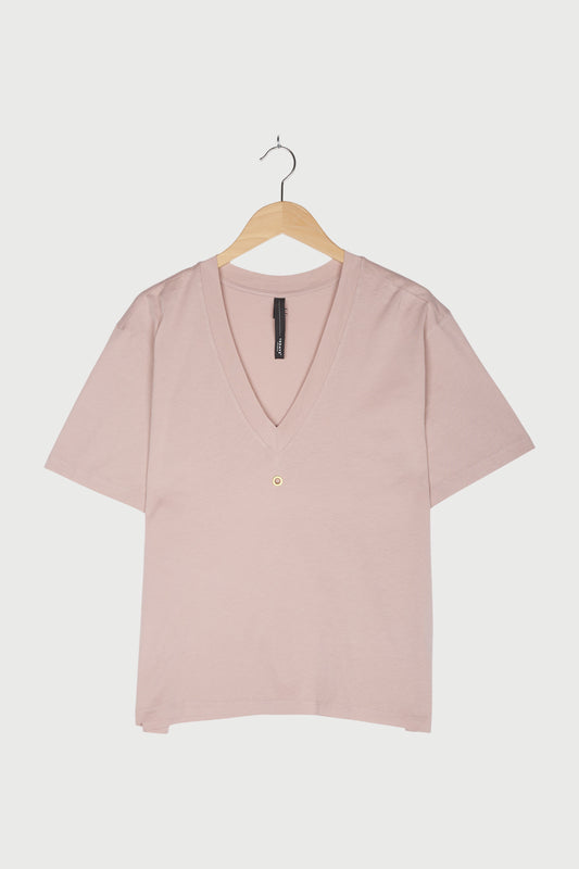 V-NECK TEE EYELET