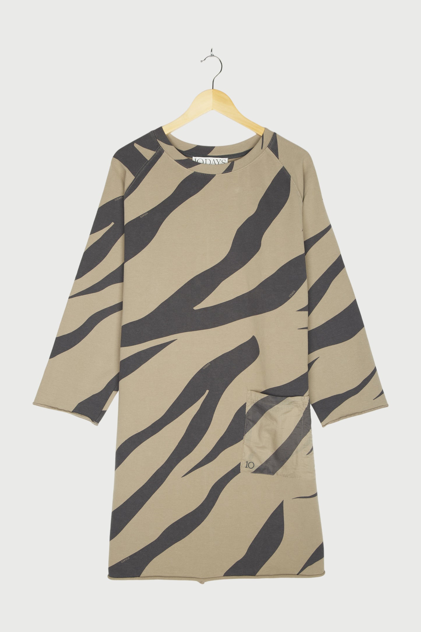 SWEATER DRESS ZEBRA