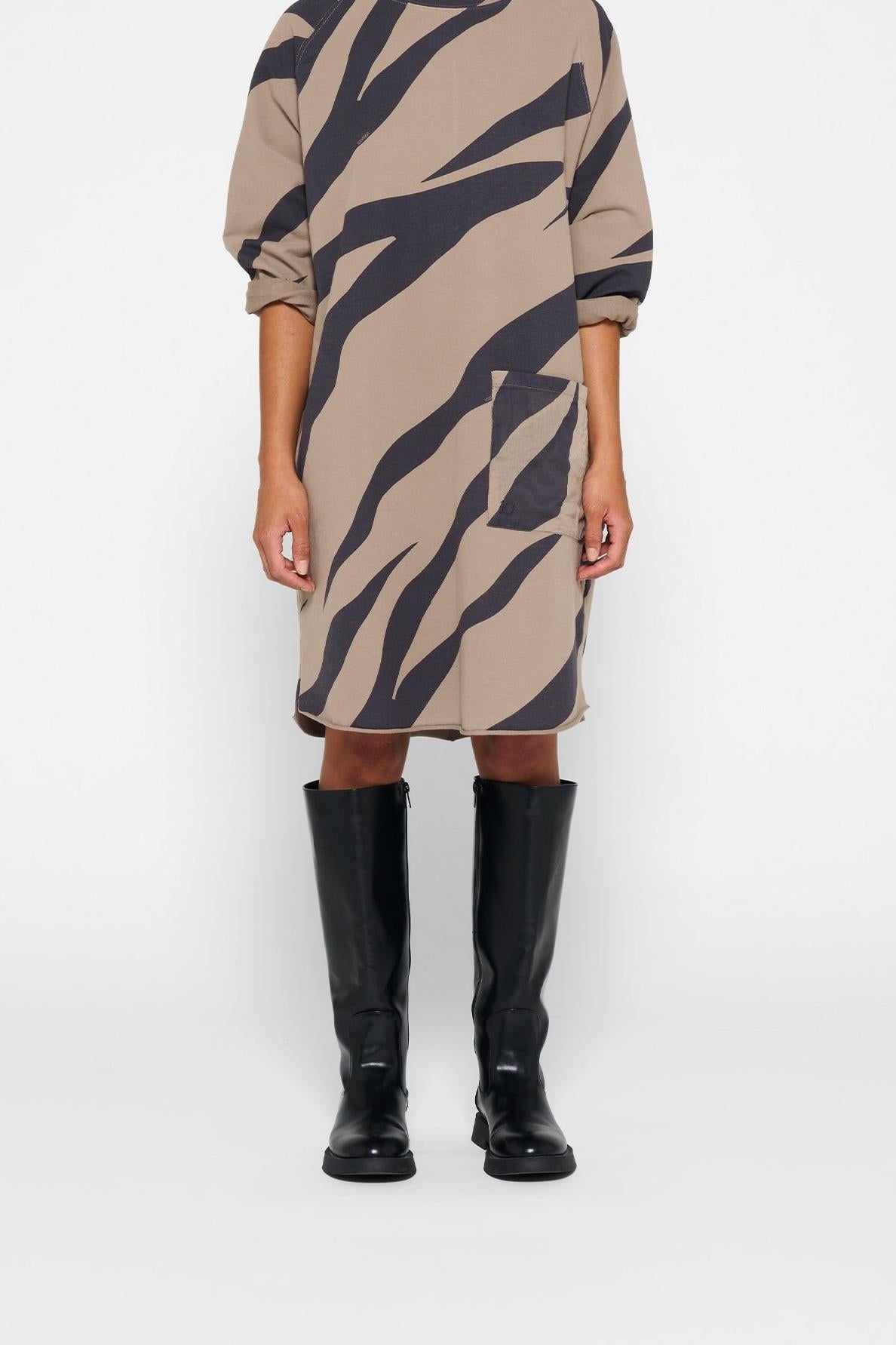 SWEATER DRESS ZEBRA