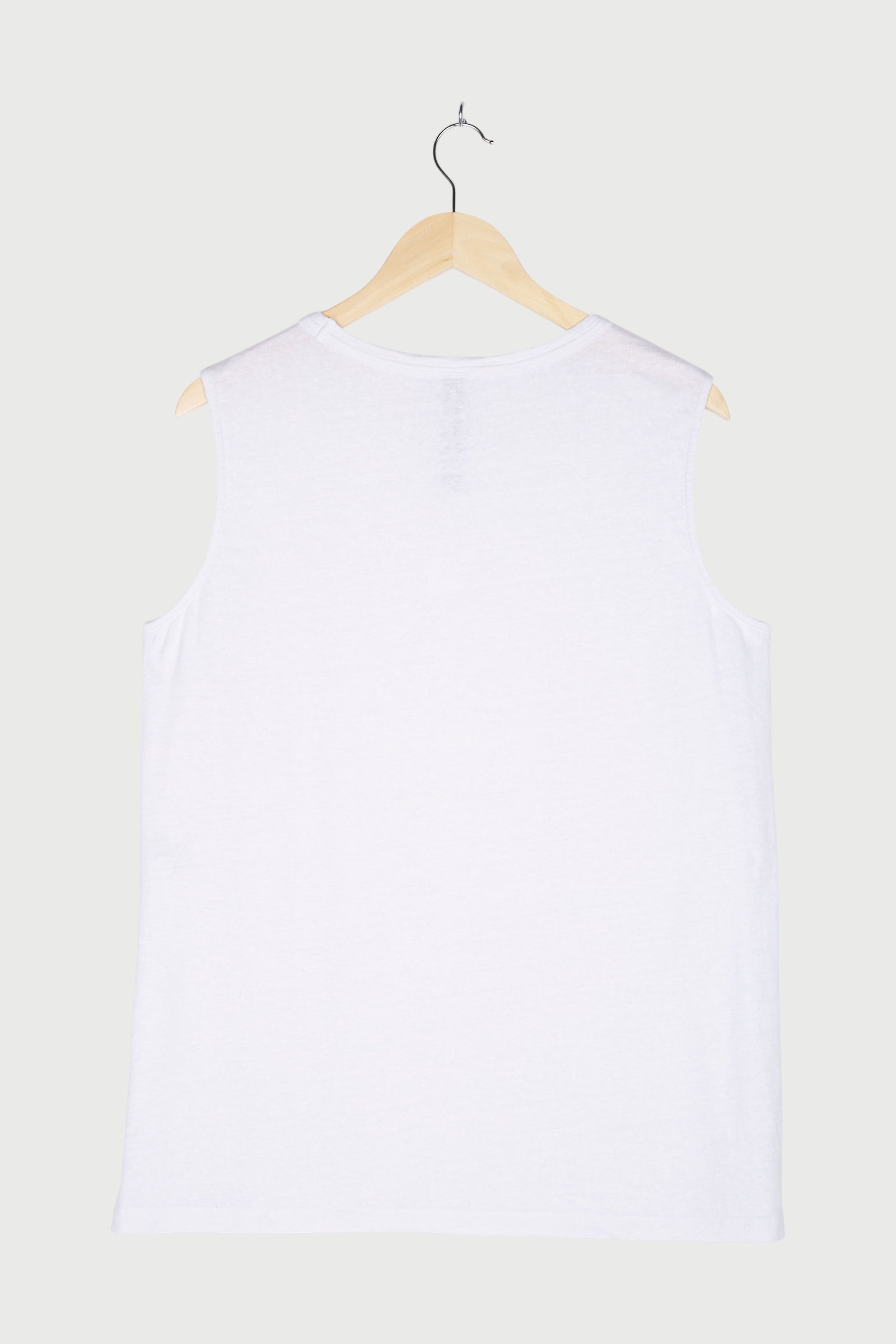 THE SLEEVELESS TOP LINEN