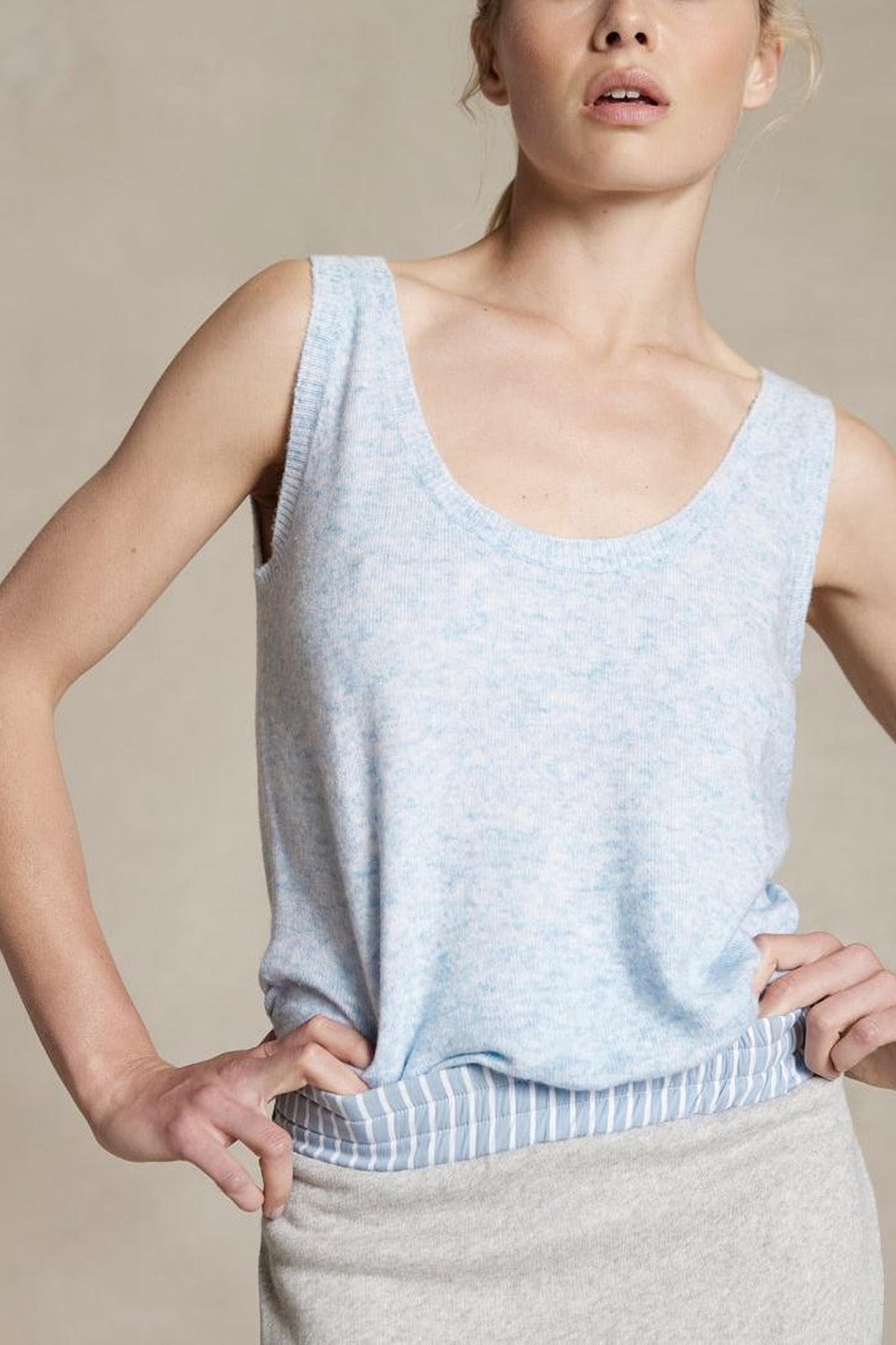 CLOUDY WOOL TOP