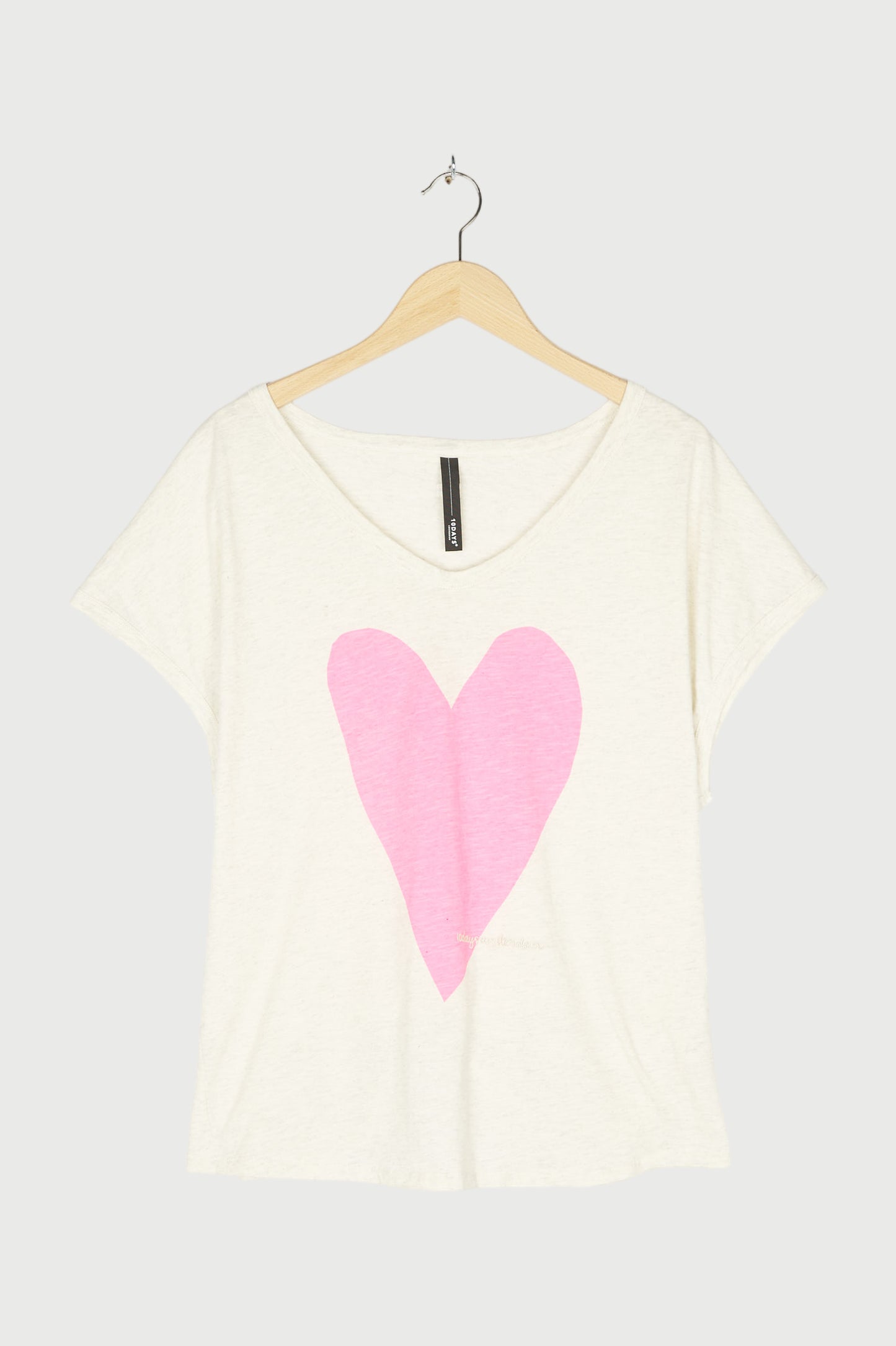 TEE HEART