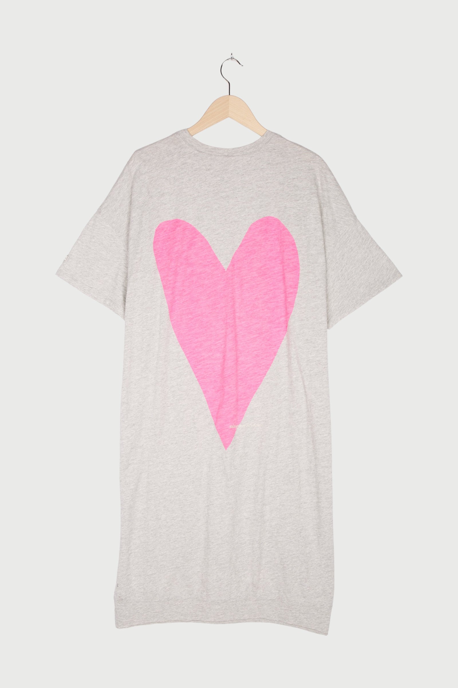 oversized tee dress heart