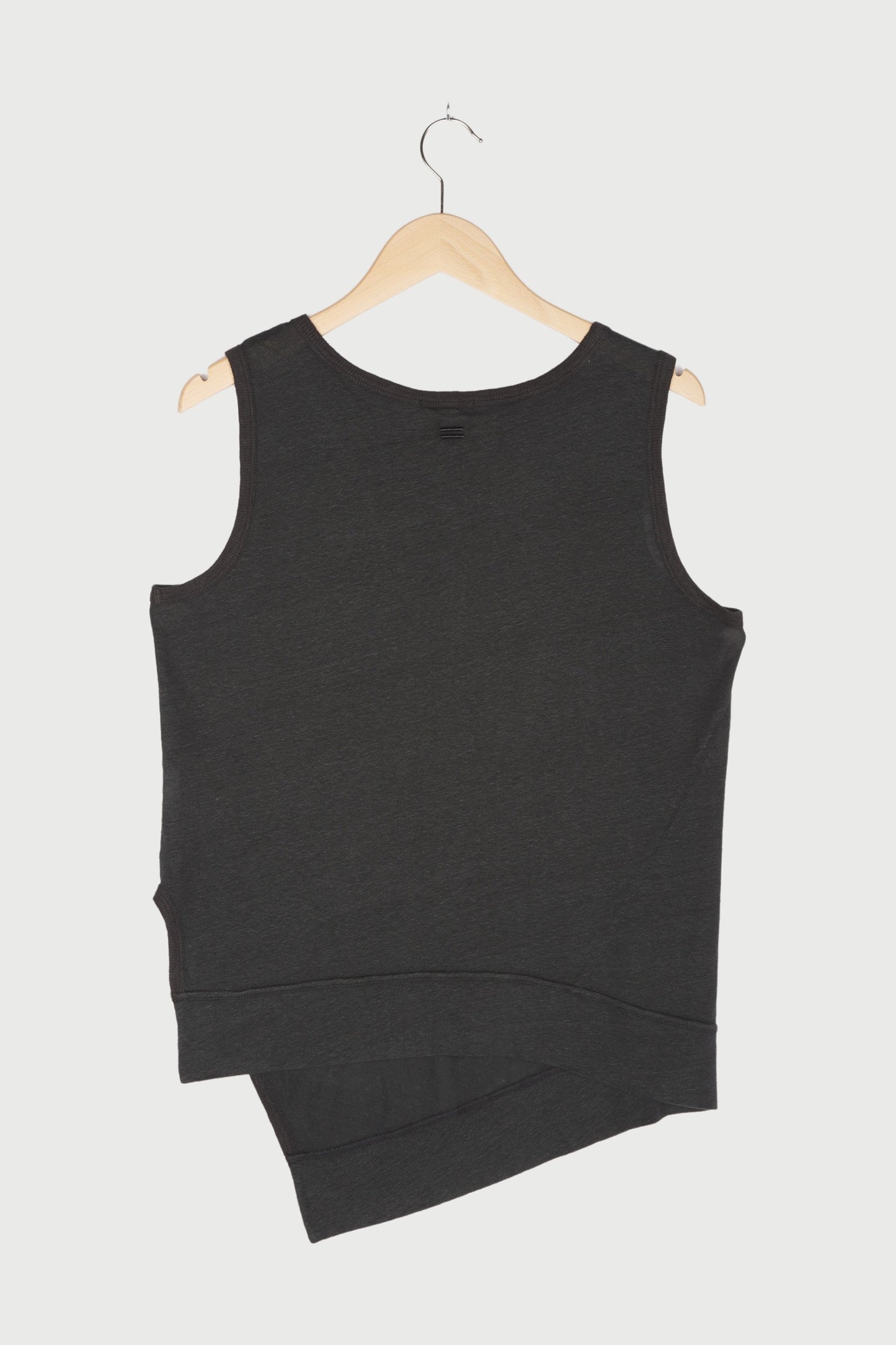 ASYMMETRIC SINGLET