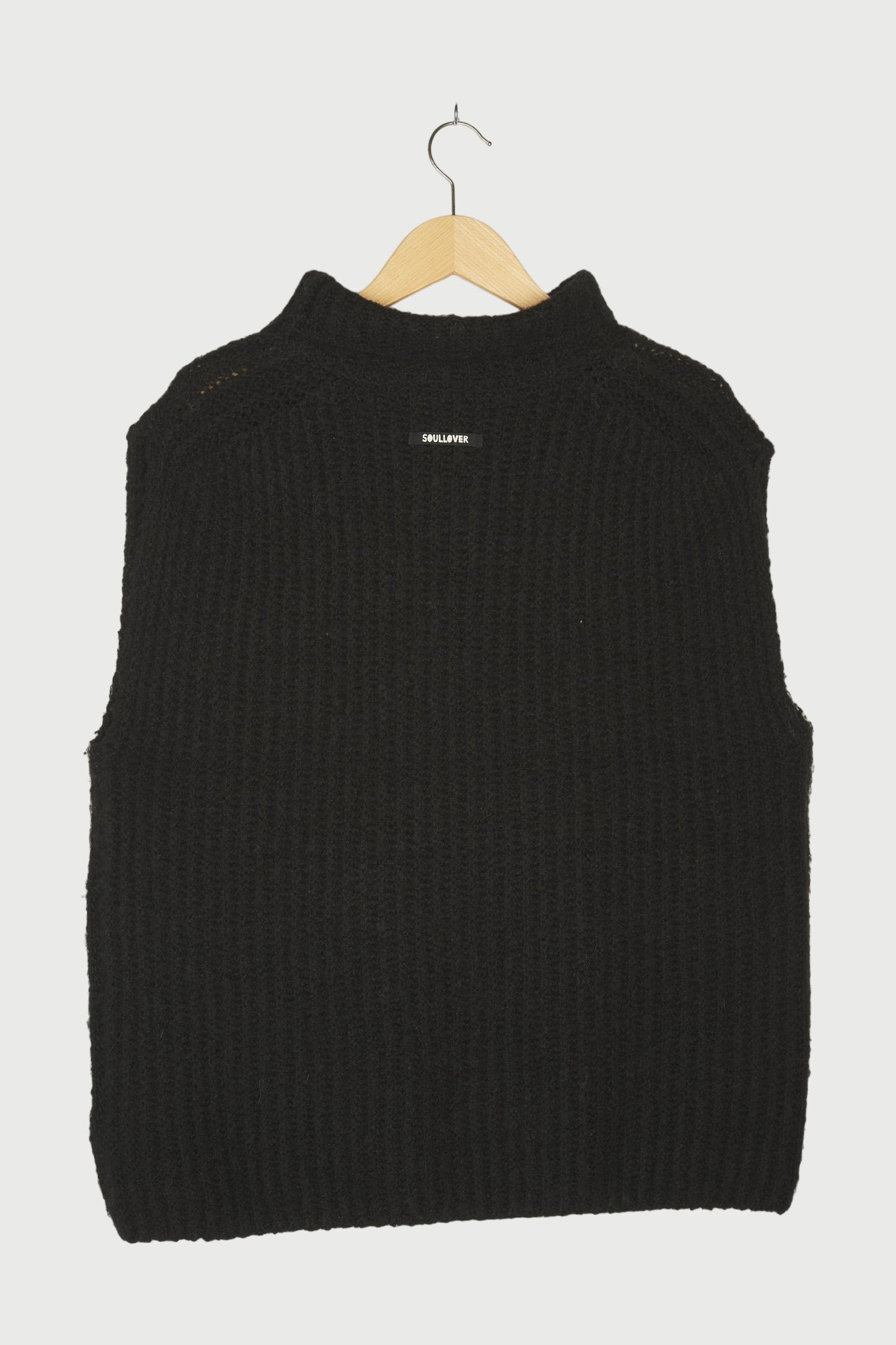 TURTLE NECK VEST