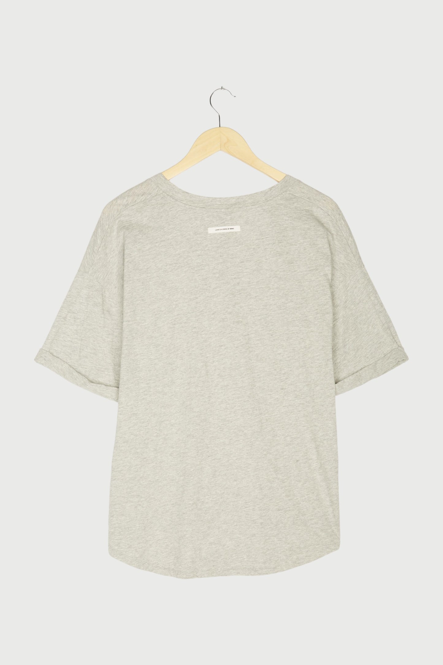 v-neck tee slub