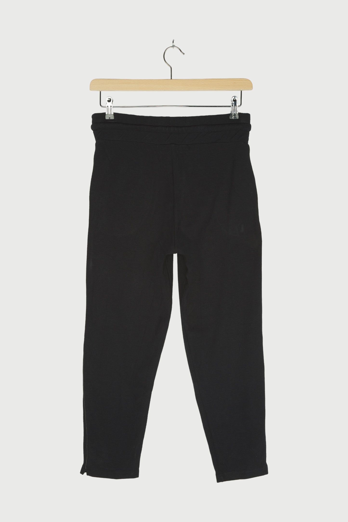 SLIT HEM JOGGER