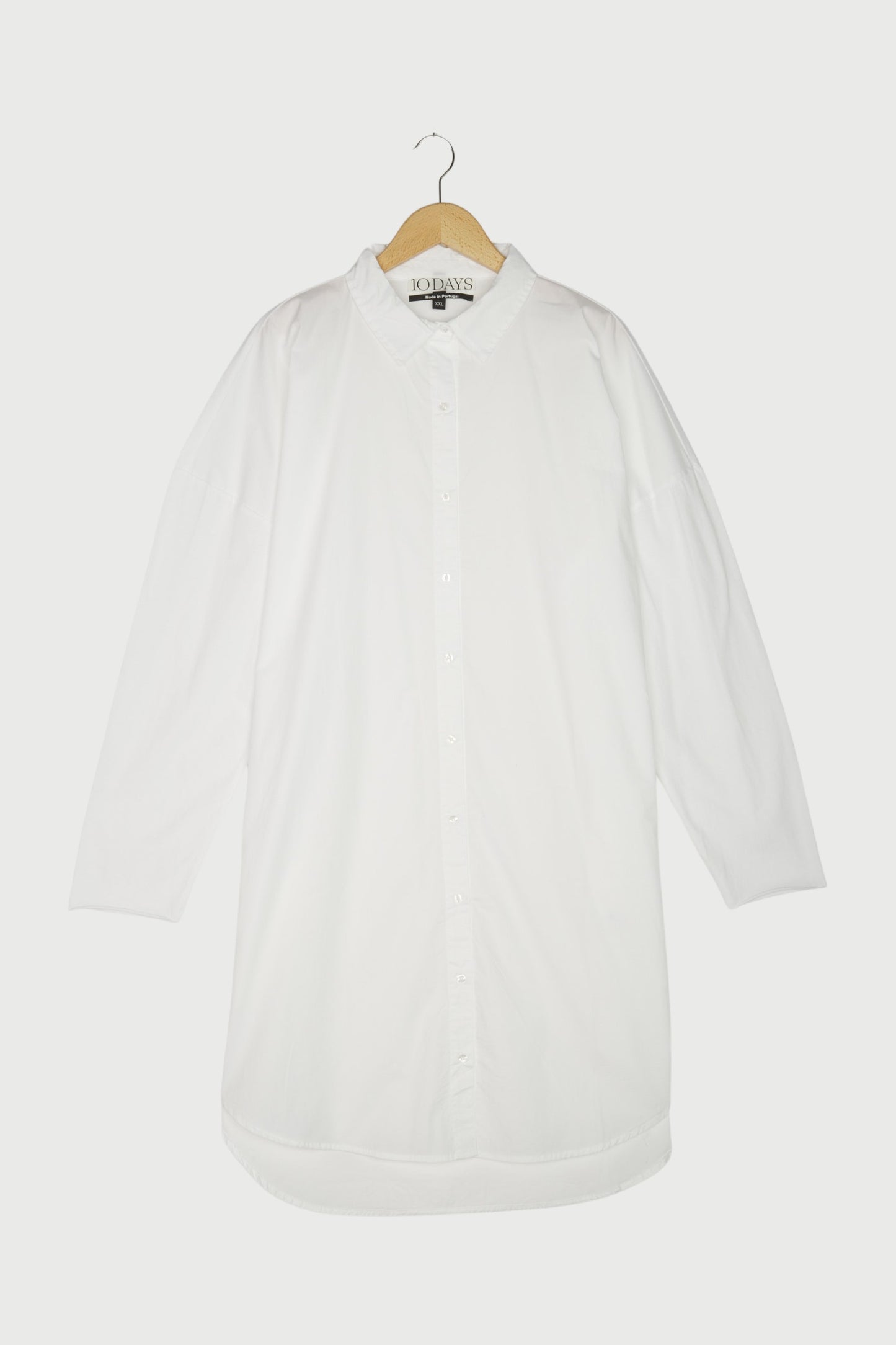 THE POPLIN SHIRT