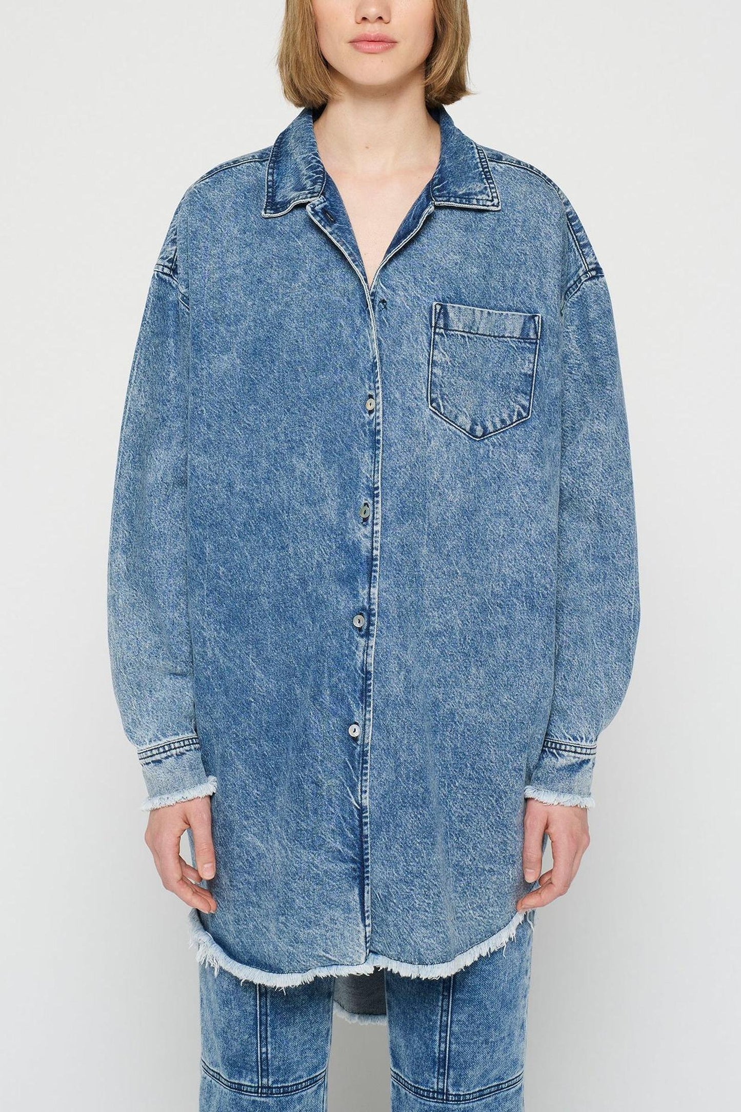 FLOWY DENIM SHIRT