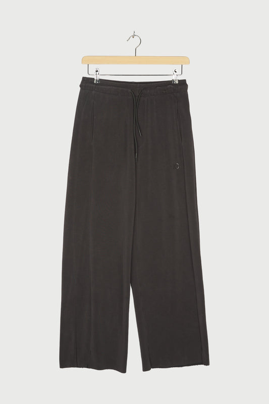 SOFT WIDE LEG JOGGER