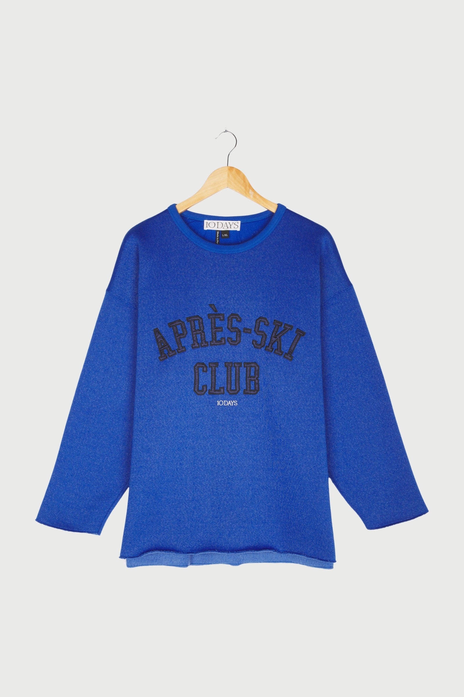 statement sweater apres-ski