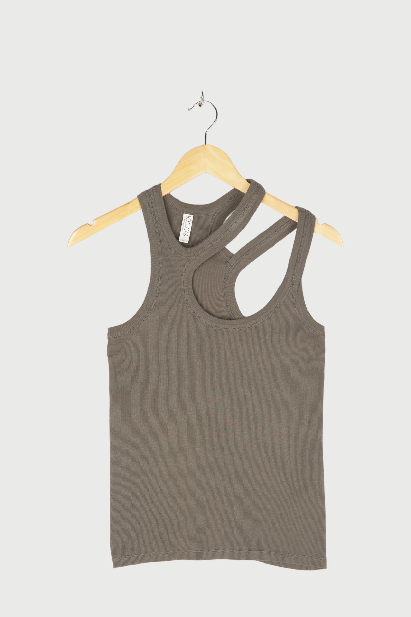 CUT OUT TANK TOP RIB