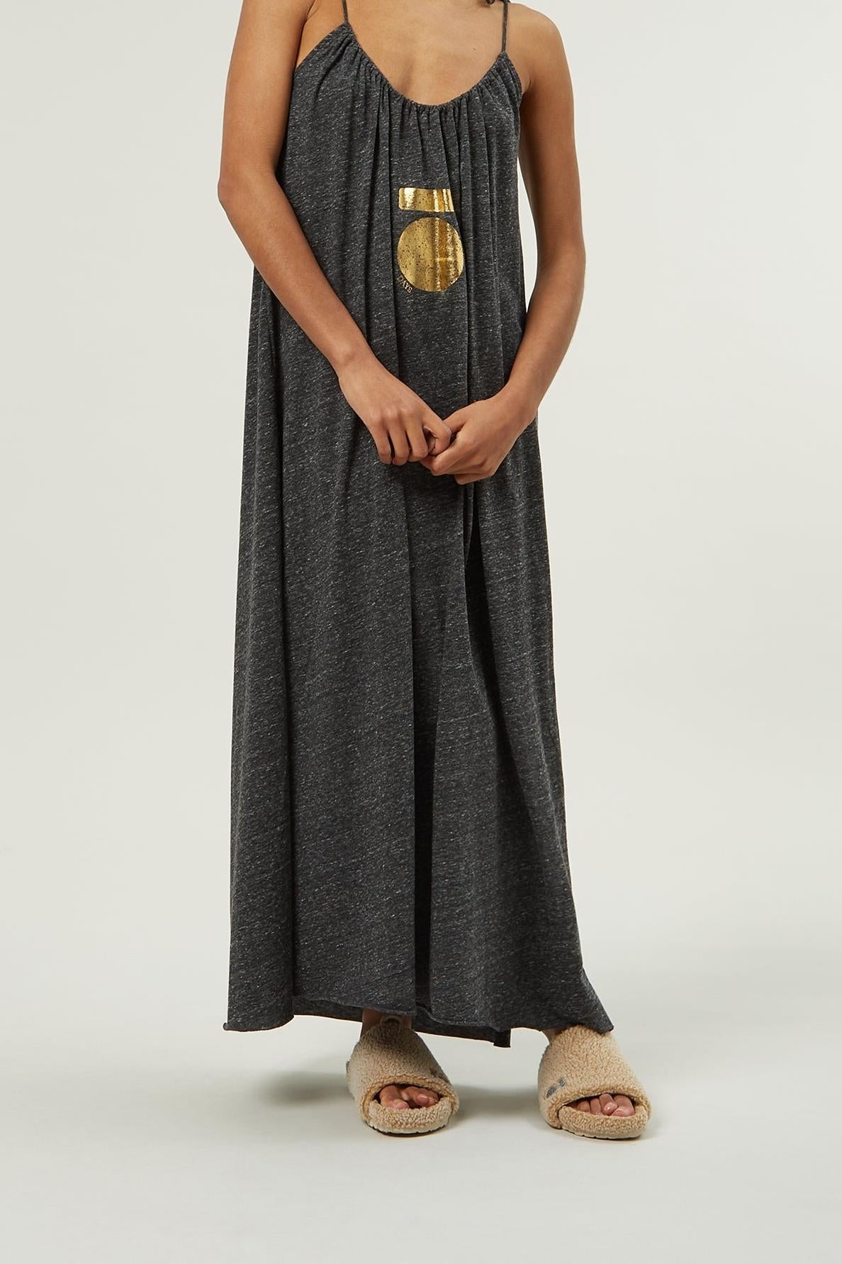 MAXI DRESS MEDAL