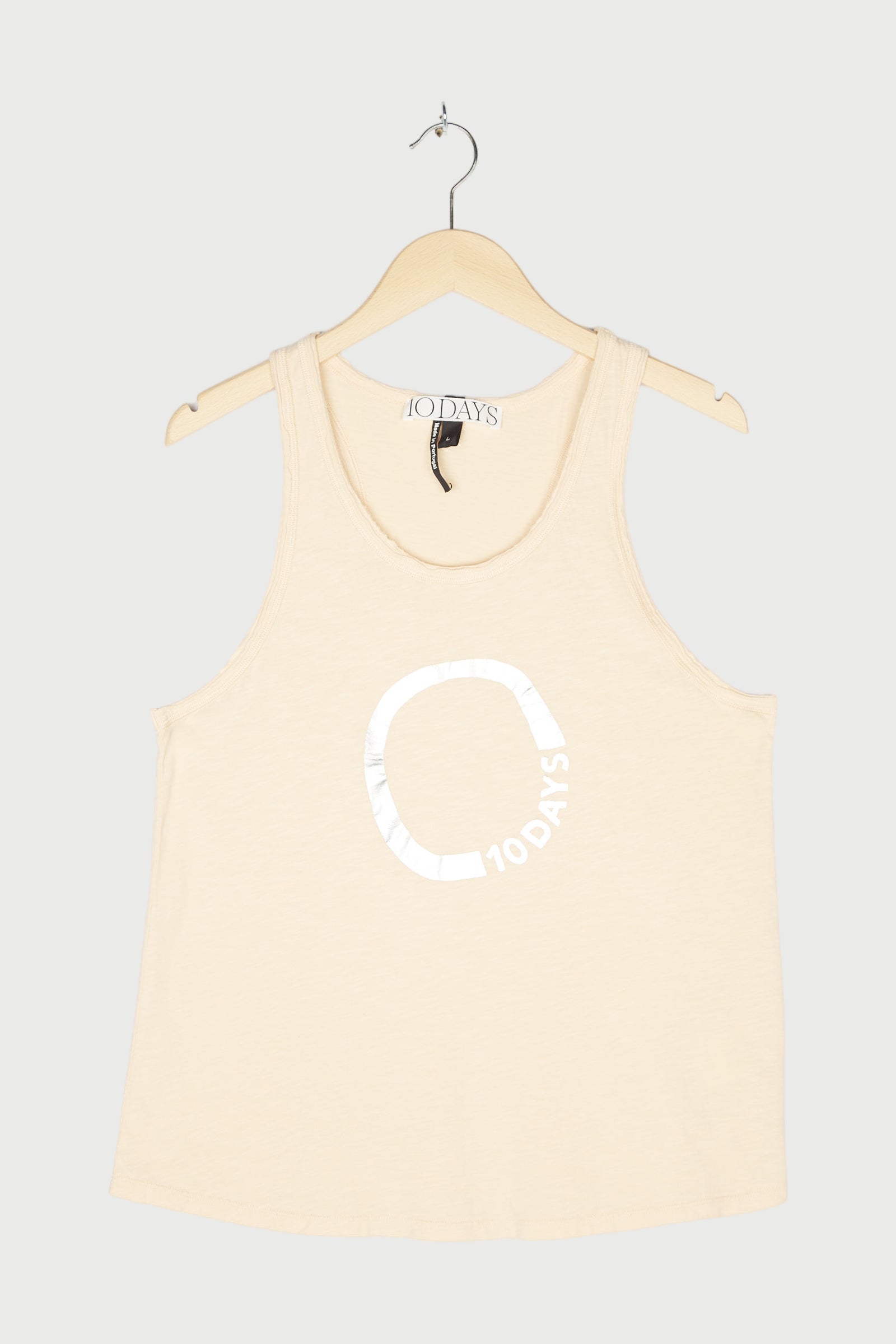 SLEEVELESS TOP CIRCLE