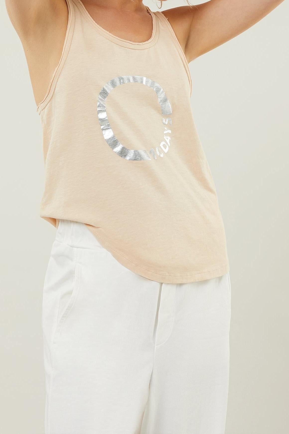 SLEEVELESS TOP CIRCLE