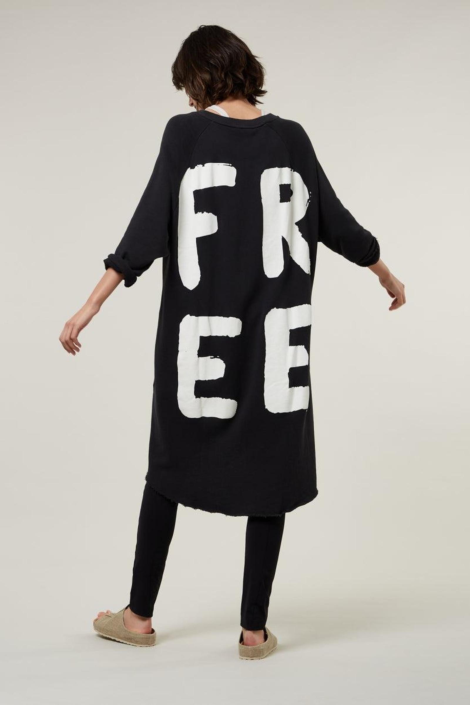 OVERSIZED DRESS FREE