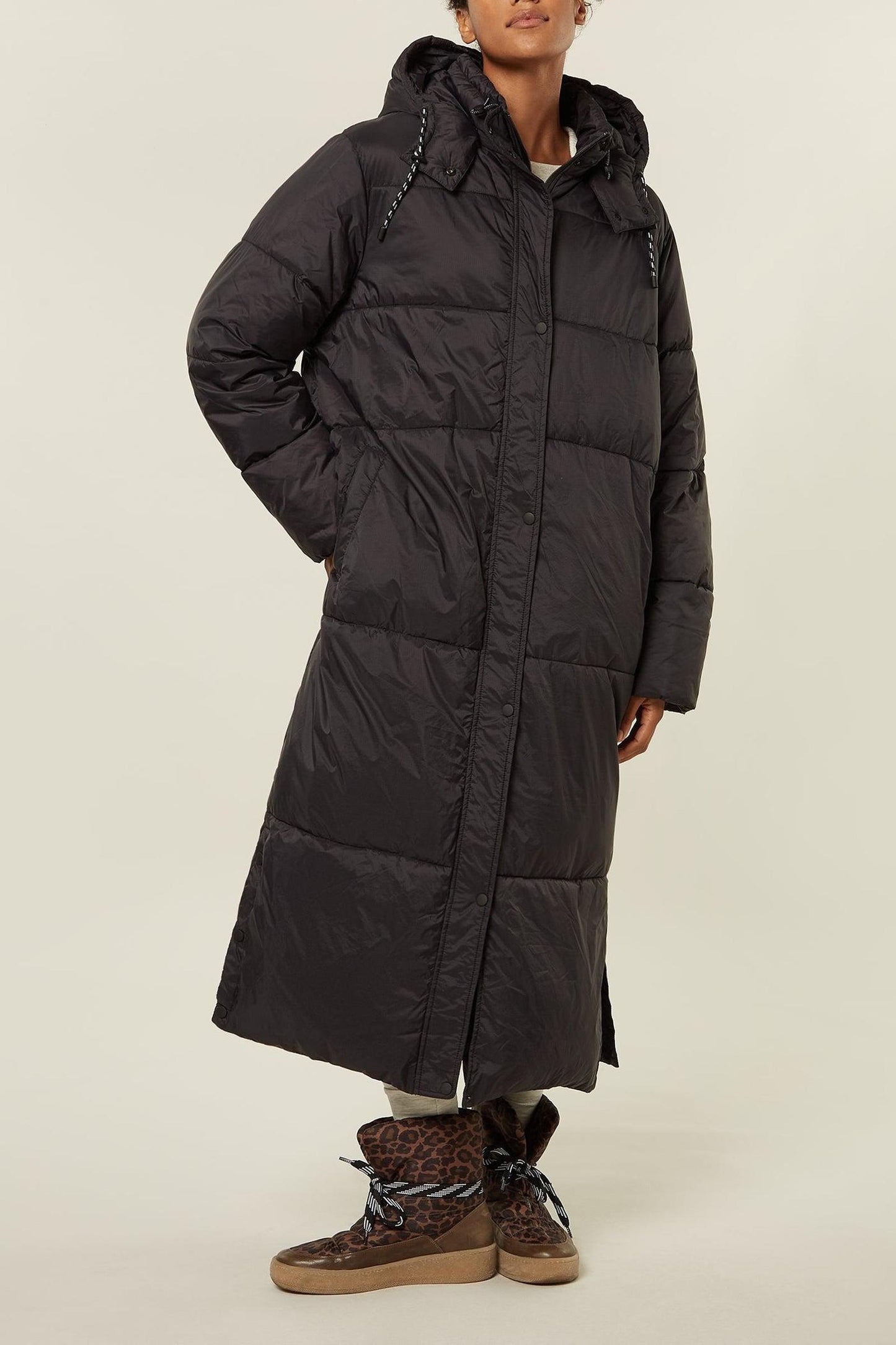 LONG PUFFER JACKET