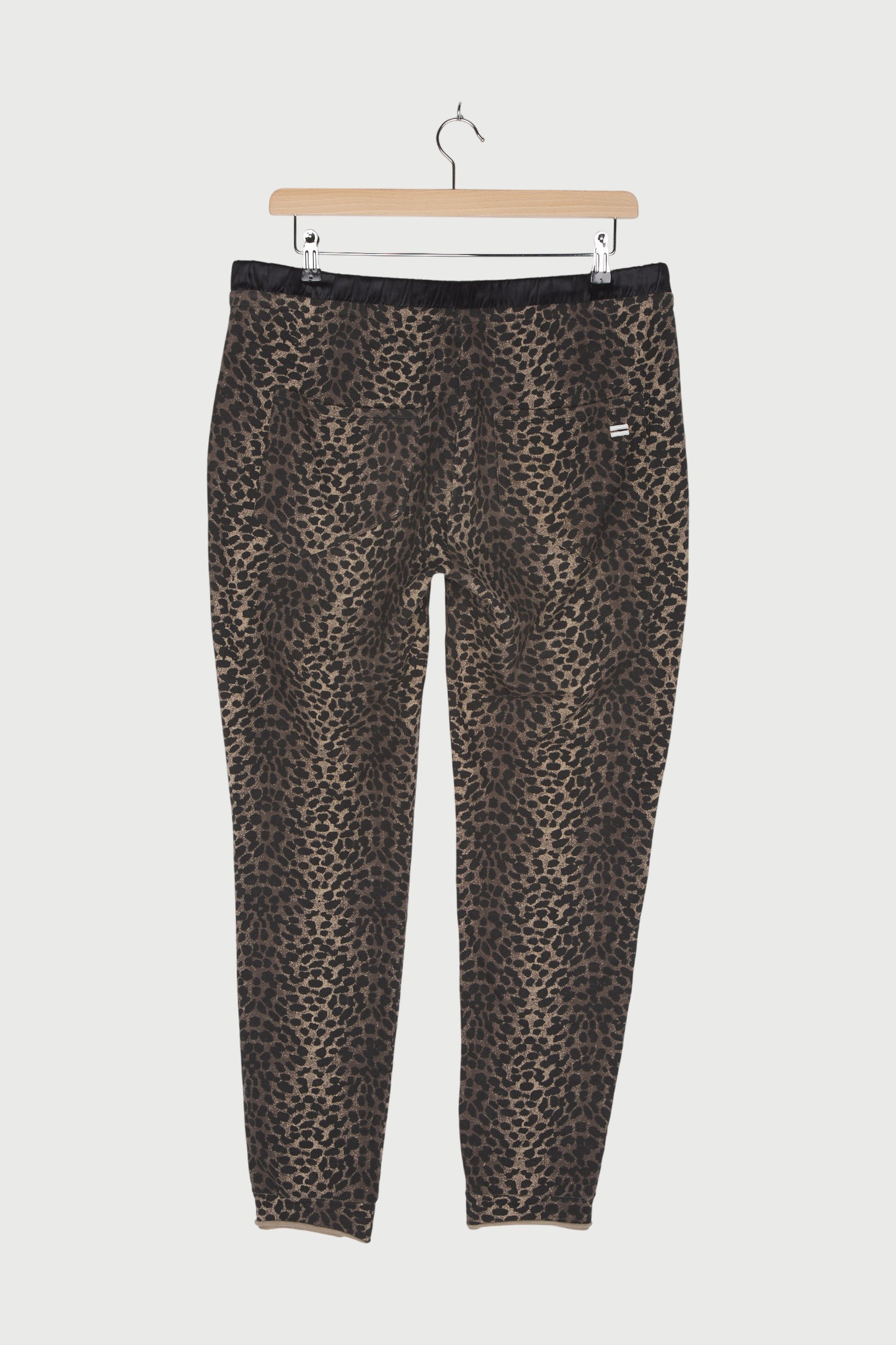 JOGGER LEOPARD CAMO