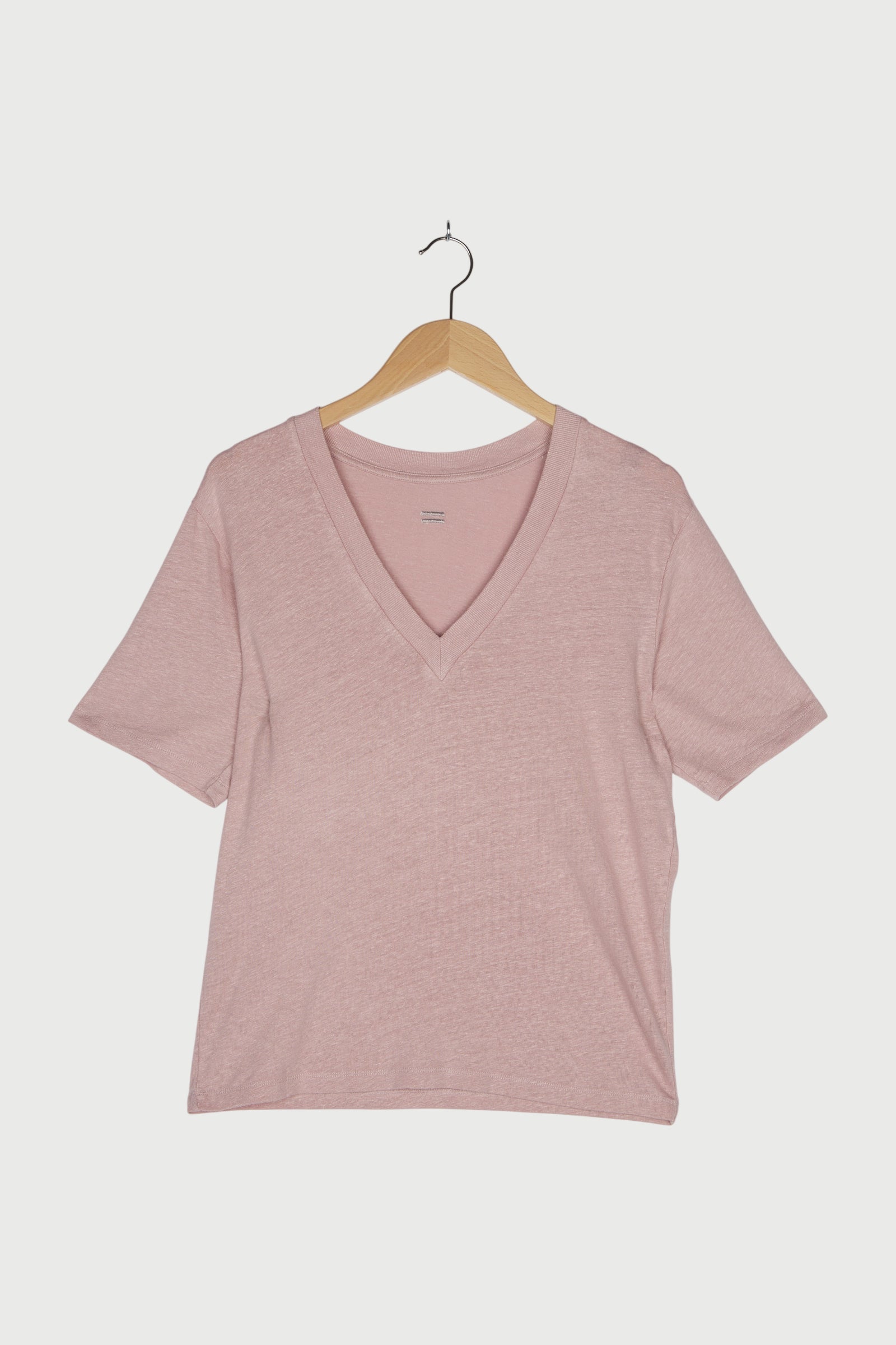 V-NECK TEE LINEN