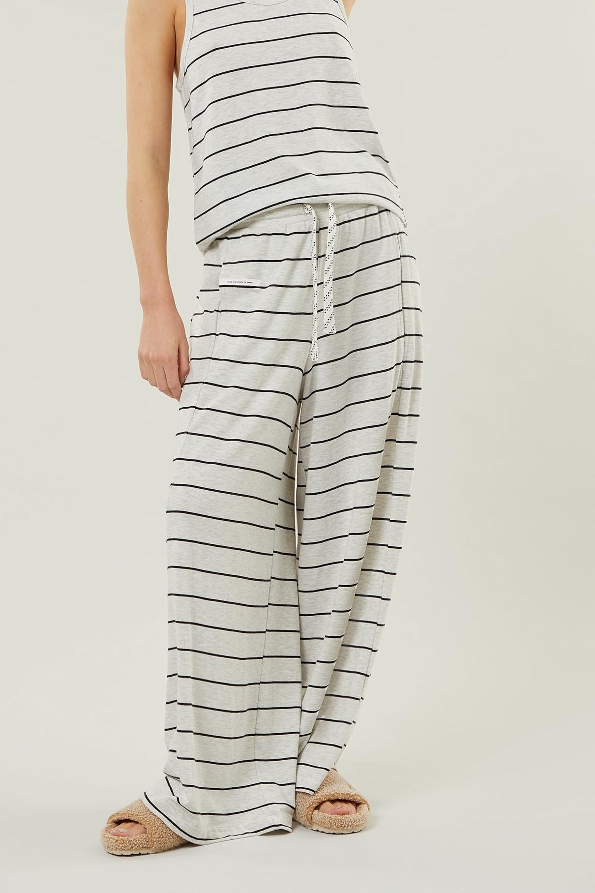 WIDE PANTS SINGLE STRIPE