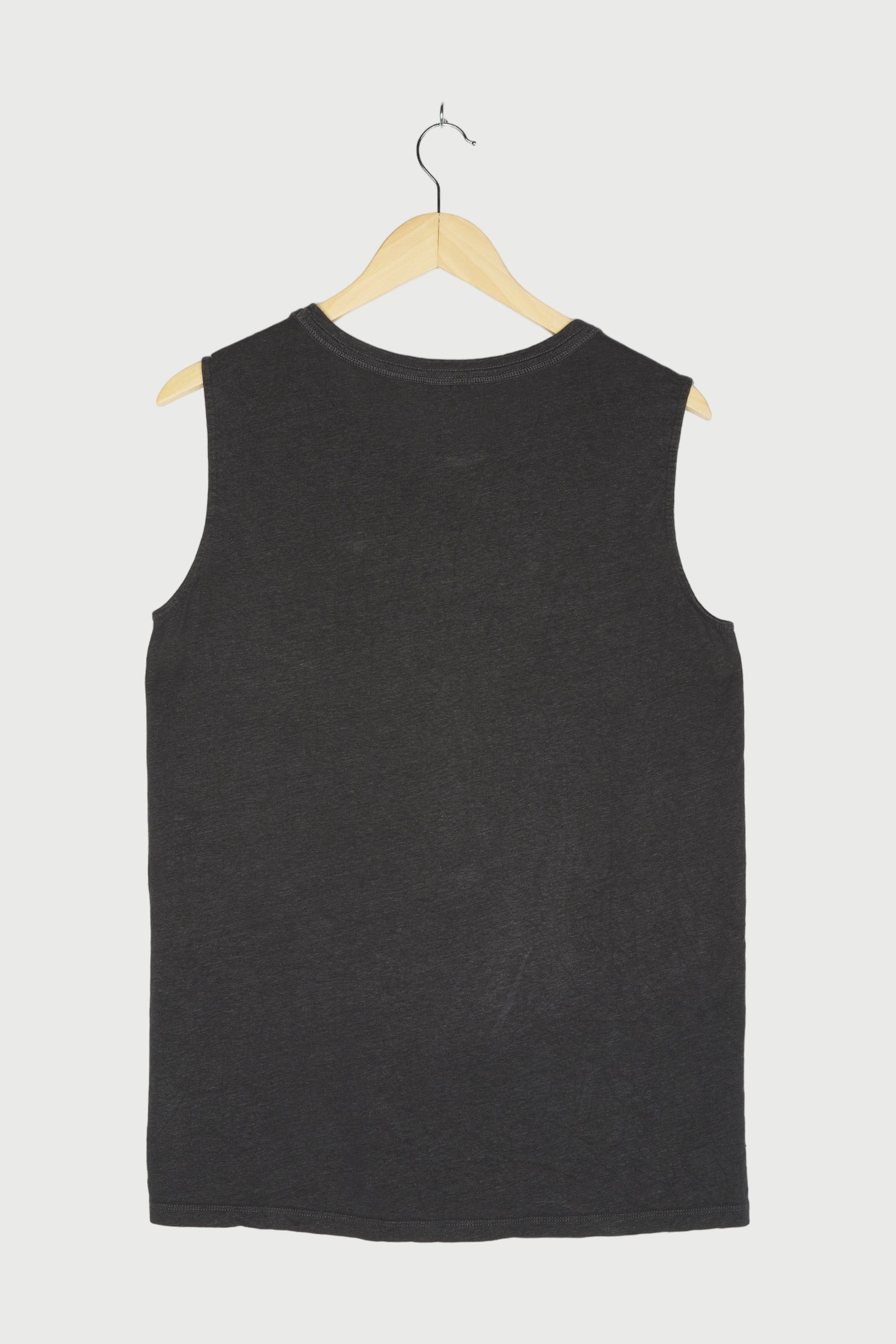 THE SLEEVELESS TOP LINEN