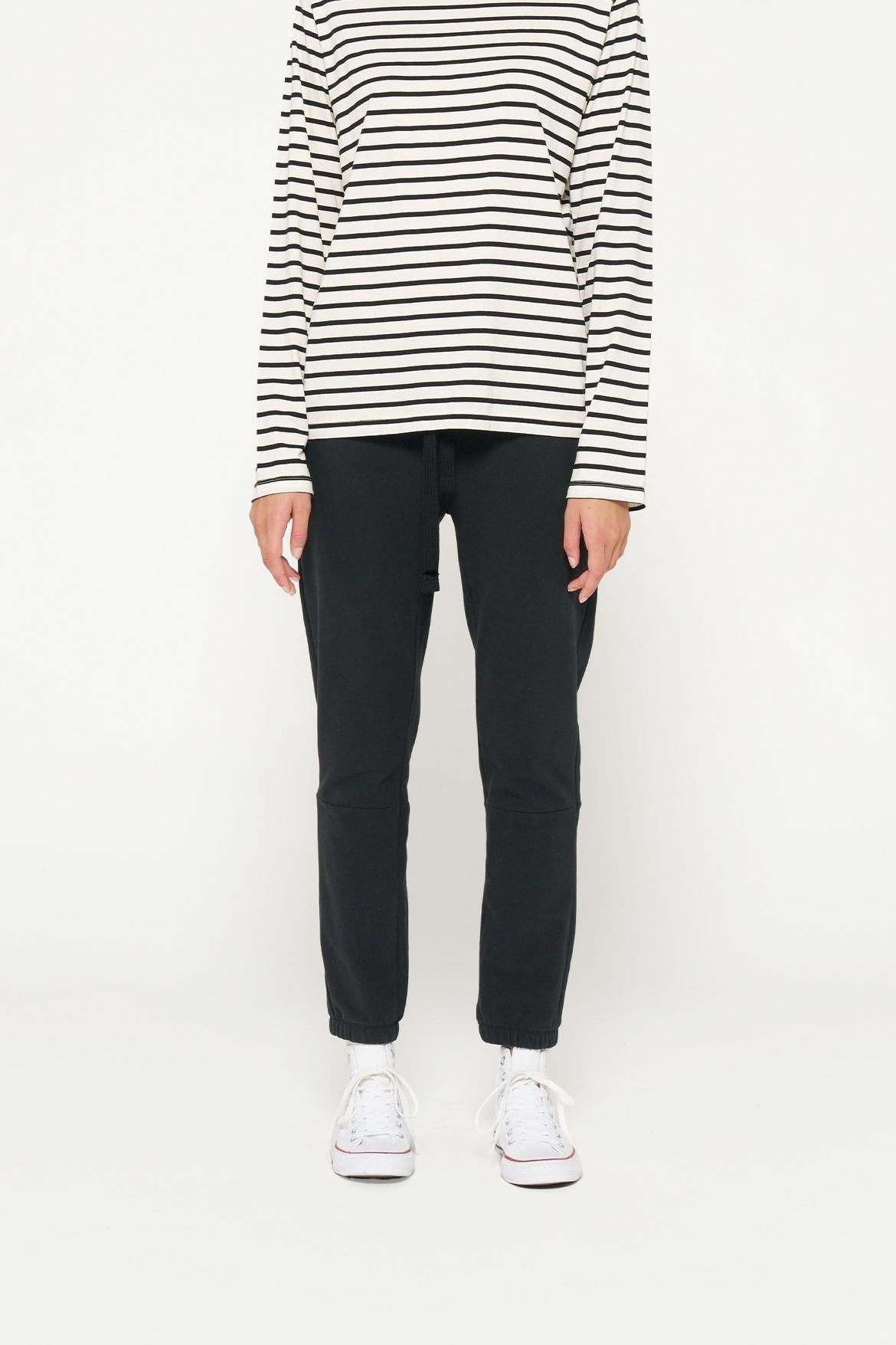 THE LONGSLEEVE STRIPE