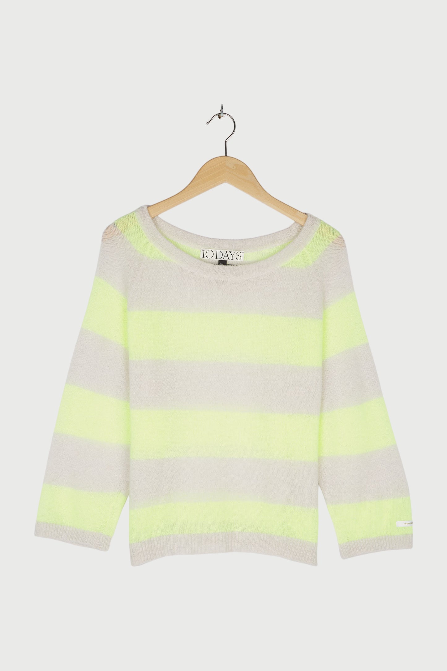 SWEATER KNIT STRIPE