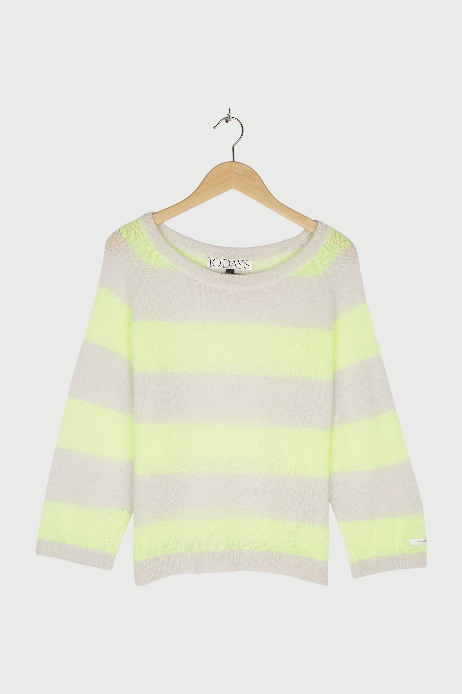 SWEATER KNIT STRIPE