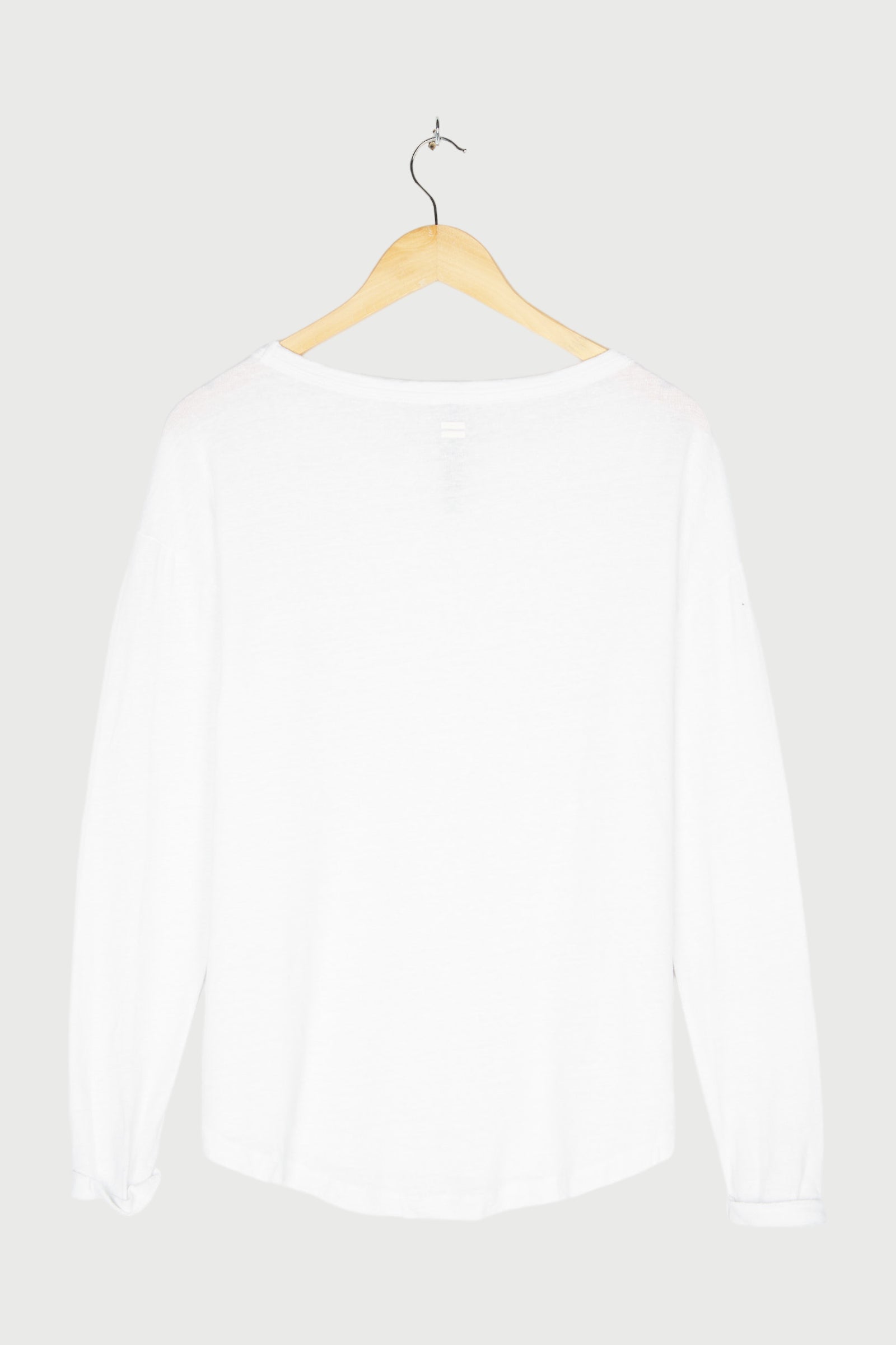 THE LONGSLEEVE TEE LINEN