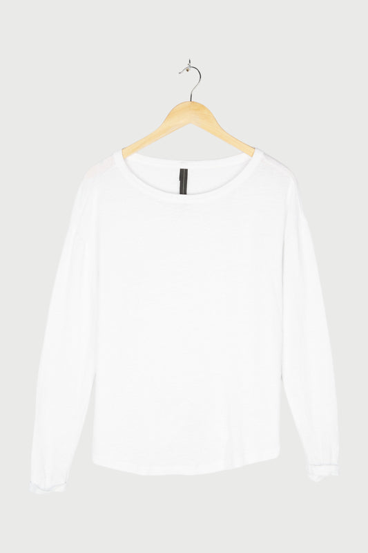 THE LONGSLEEVE TEE LINEN