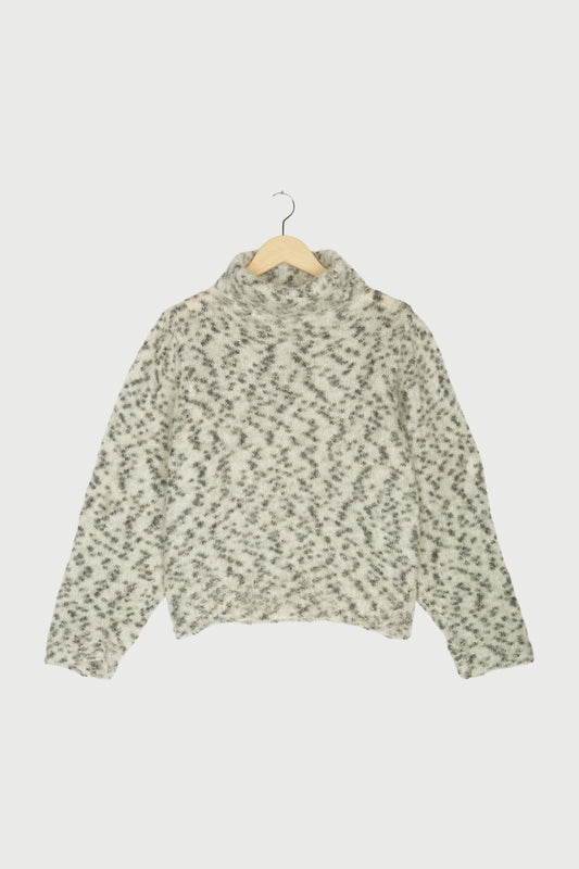 puffed coll sweater knit leopard