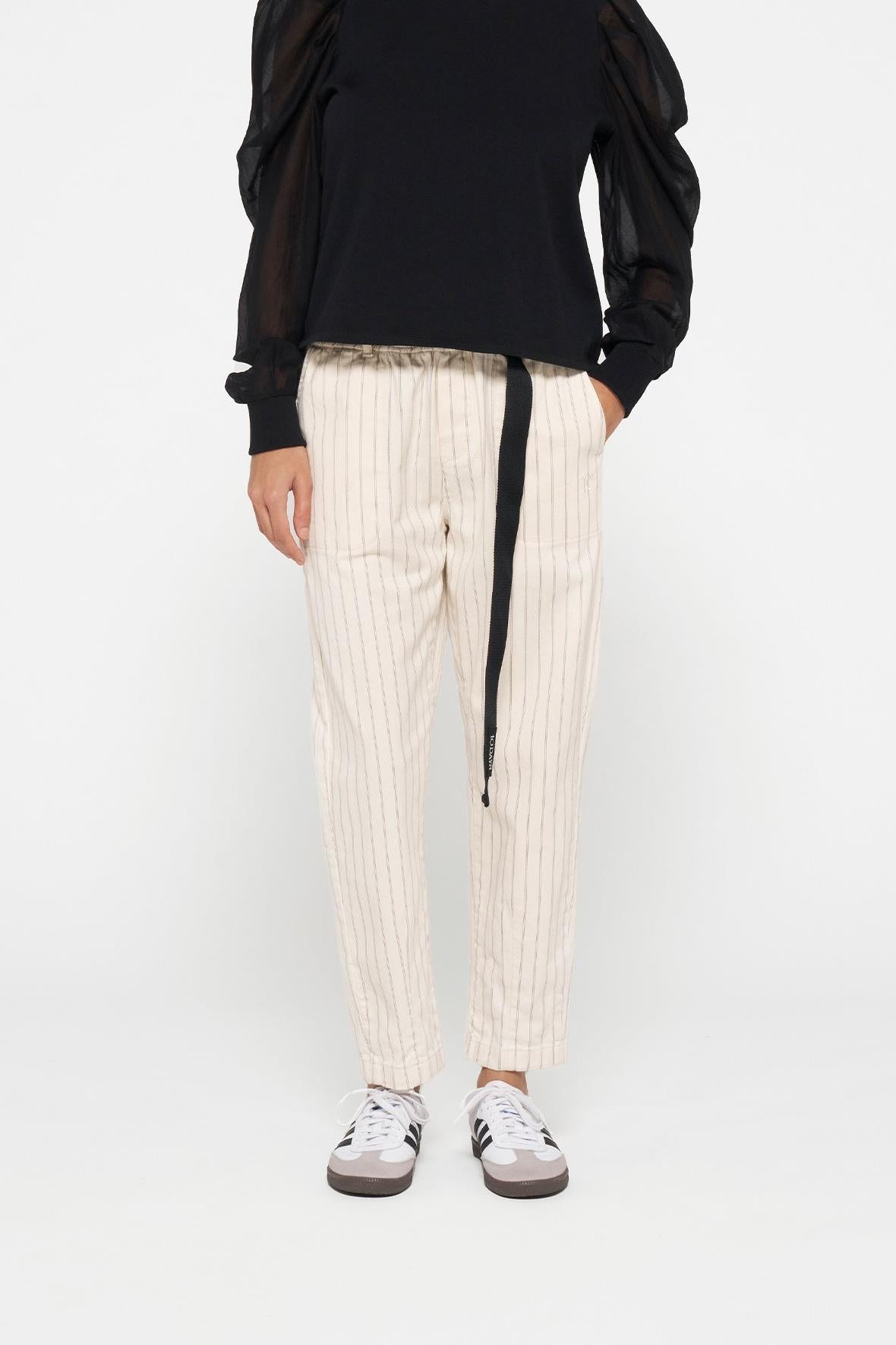 BELTED PANTS PINSTRIPE