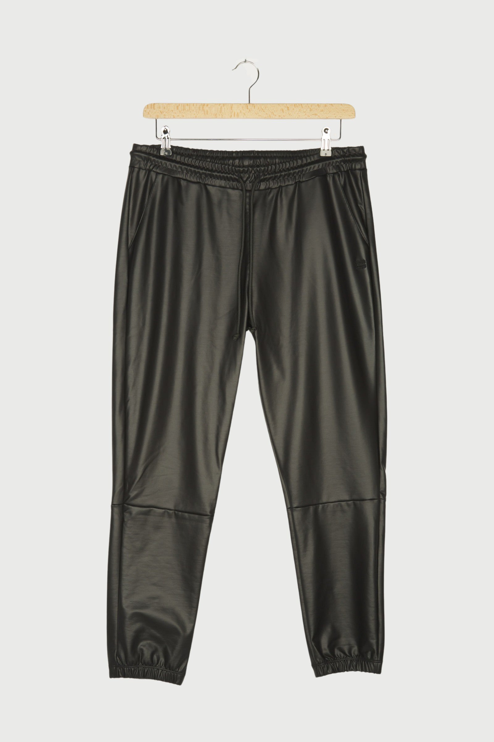 leatherlook cropped jogger