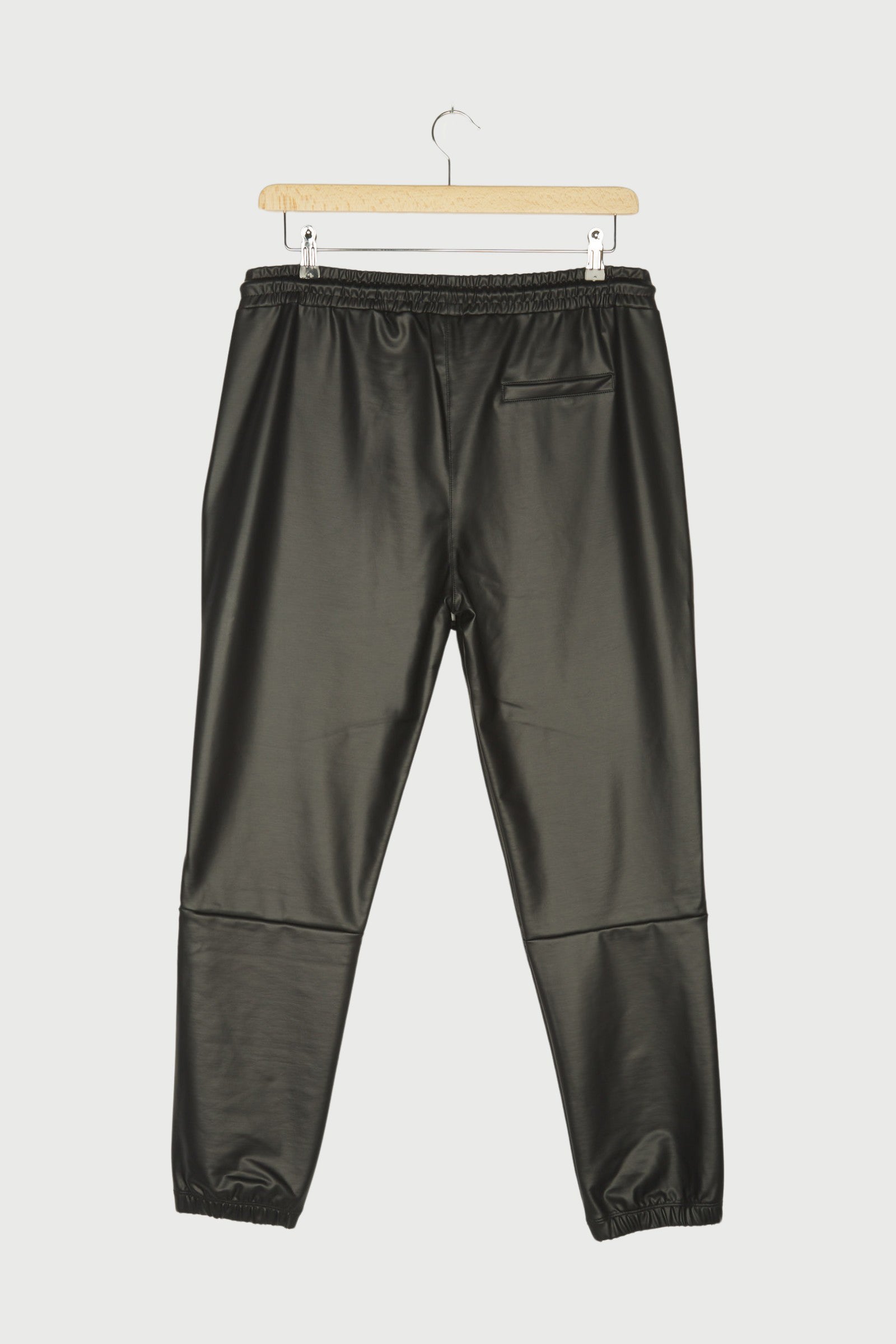 leatherlook cropped jogger