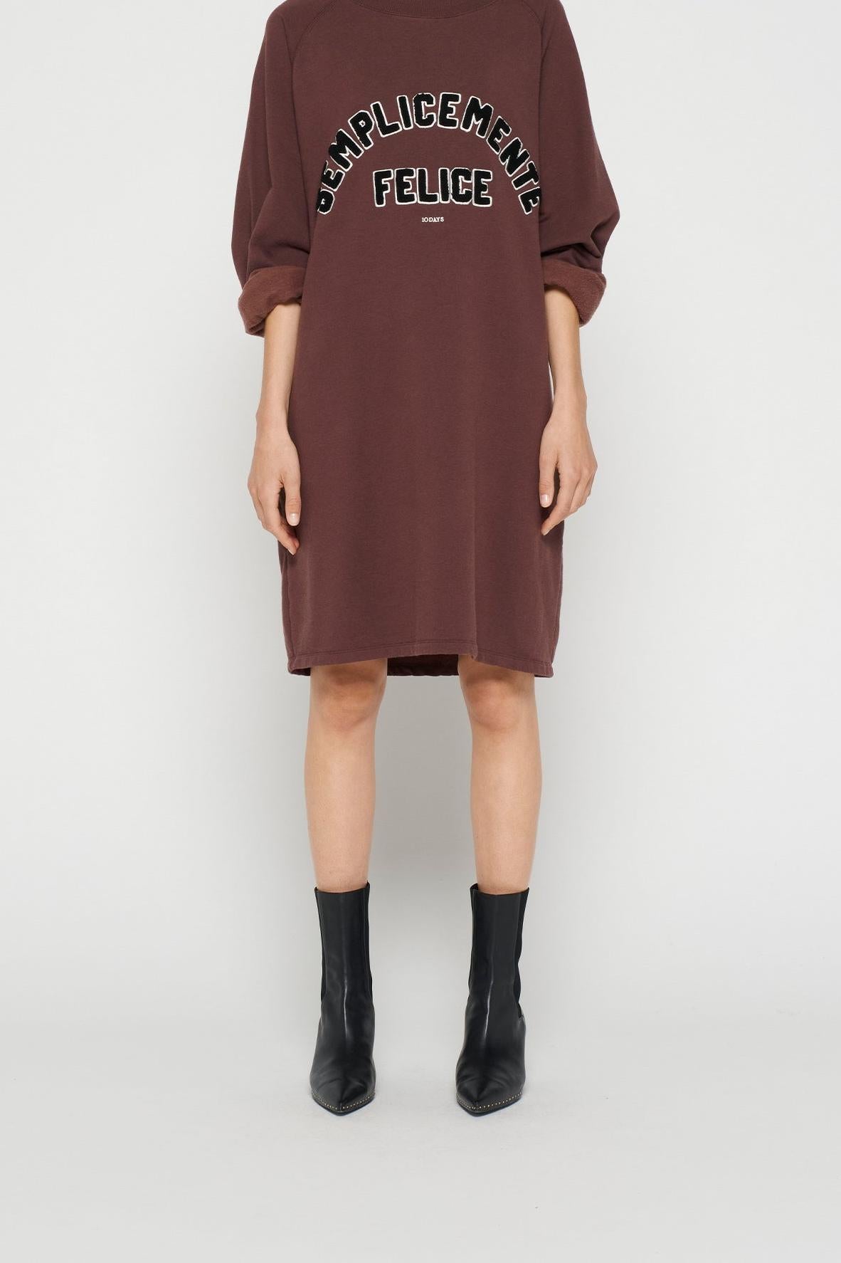 OVERSIZED SWEATER DRESS